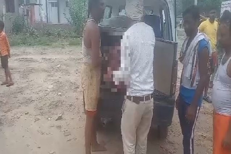 Husband killed wife and innocent child in Buxar