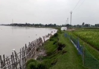  Life disrupted after heavy rains in Kishanganj