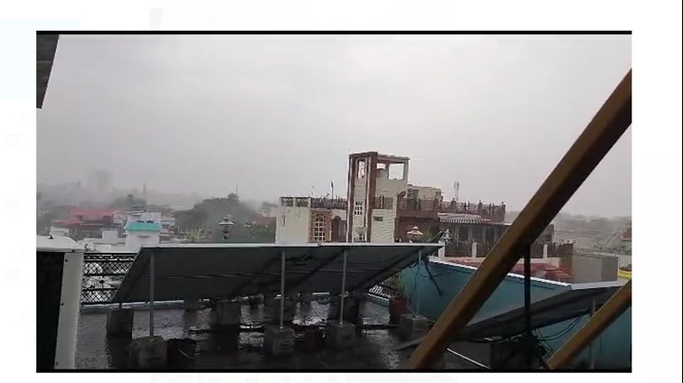 ranchi mai mausam ka mijaj badla 