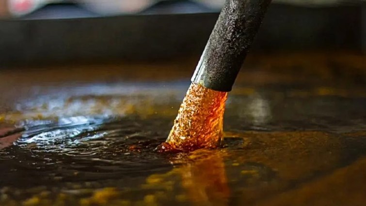buxer me submersibal se nikla petrolium ilaake me macha hadkamp 