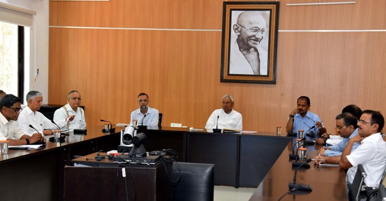 BIHAR PAR MANDRAYA SOOKHE KA KHATRA 