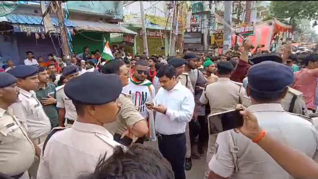 Clash between two parties during Tajia procession, DM-SP took charge, appeals people not to pay attention to rumors