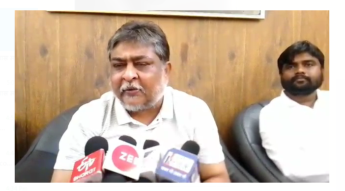 supriyo bhatacharya ne karyakartaon se ki mulakaat 