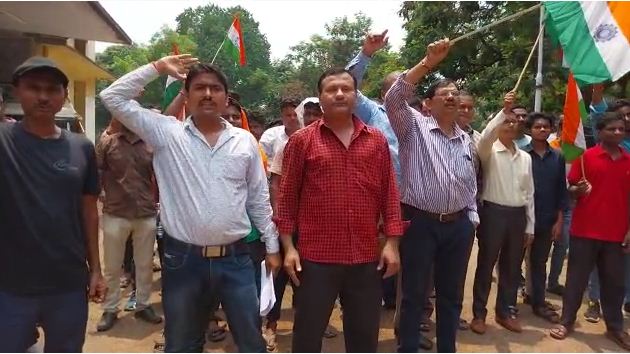 Timken Company's contractor assaulted the workers