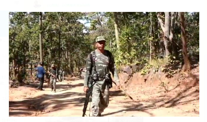 lohardaga mai naxaliyon ka utapaat 