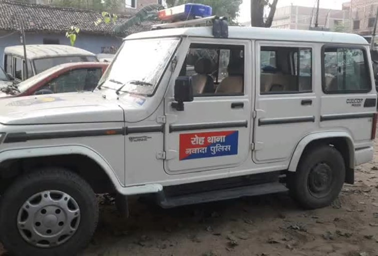 BREAKING Nawada police attacked by sand mafia