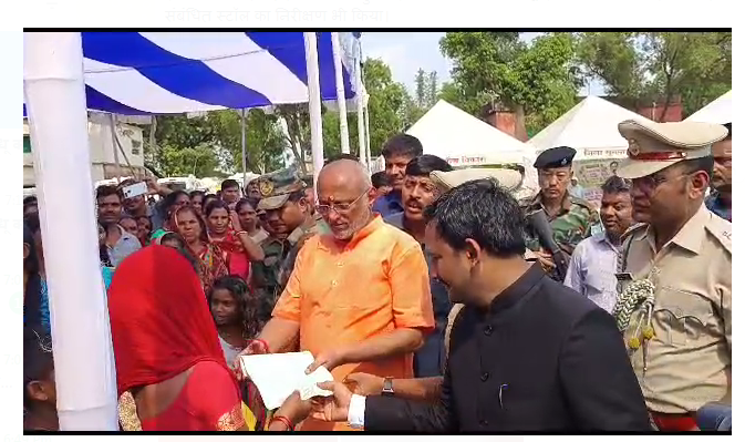 rajyapal ne khunti ka dusri baar kiya daura 