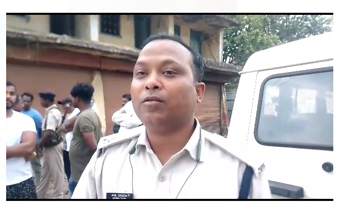 lohardaga mai dindahade chali goli  