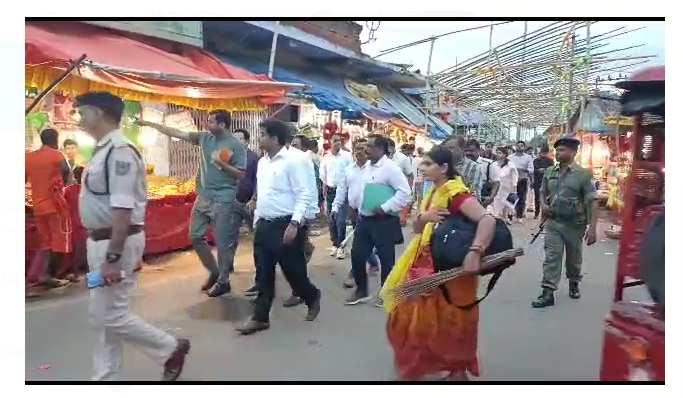 basukinaathdham mai shrawni mela ko lekar baithak 