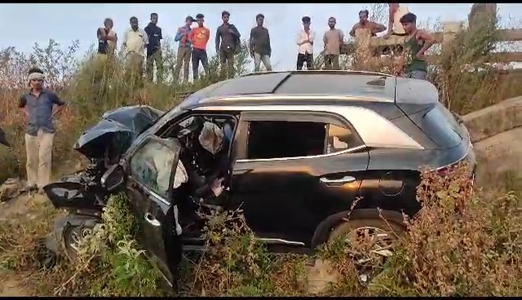 Patna's judge's car met with an accident, three died