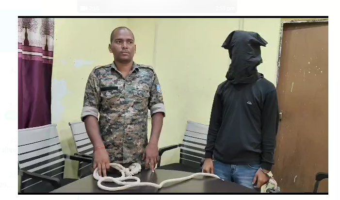 sadak per lootpat karne wale giroh ka pardafash 