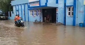 barish me jalmagn hua sasaram sadar asptaal 