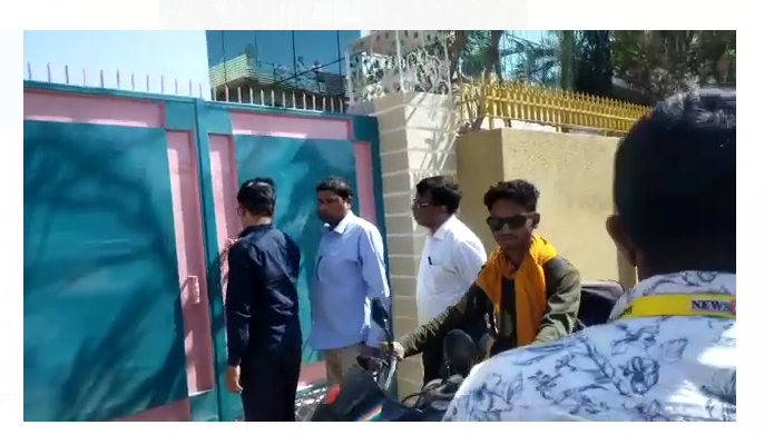 ed ki chhapemari jaari 