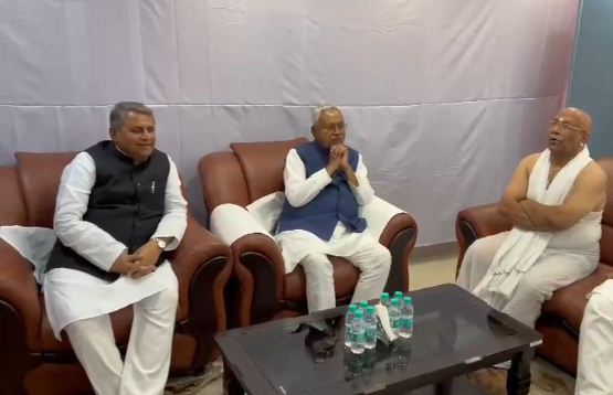 katihar pahuche CM nitish 