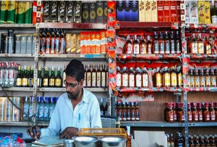 holi ki masti mai nahi aayegi koi kami  