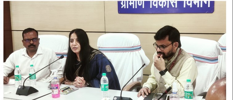 kisanon ko organic kheti ke liye kiya gaya prerit 