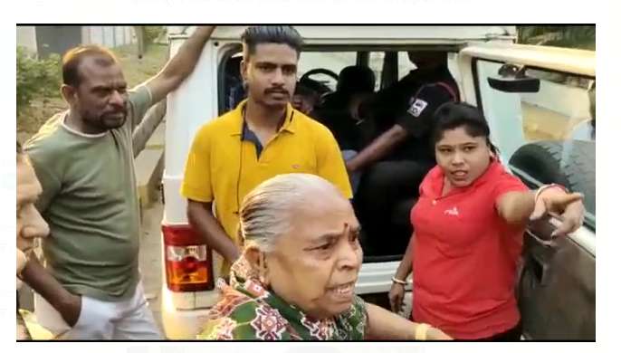 ek shakhasa ne chen chhintai ka kiya asafal prayaas 