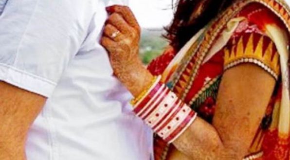 muzaffarpur me 4 bachchon ki maa premi sang farar 