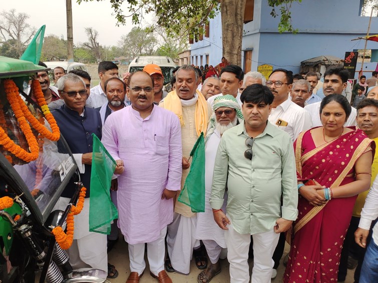  BJP MLC Sunil Chaudhary inaugurated many schemes in Arga-Usri Panchayat of Biraul block, people welcomed them