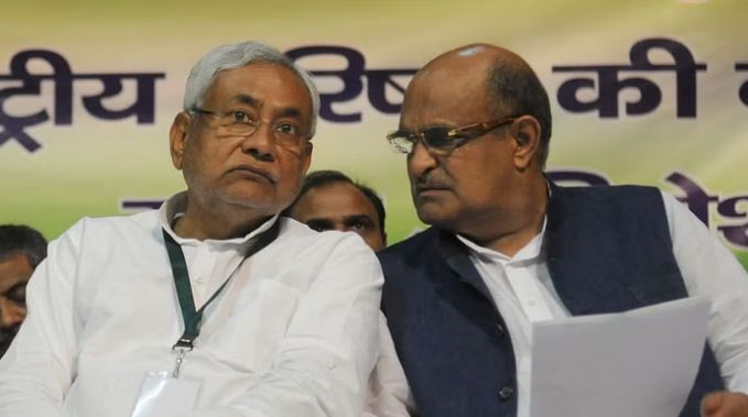 jdu ki list se kc tyagi out 