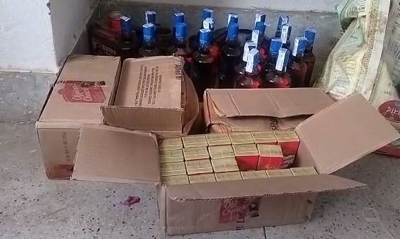 general stor me mili sharab ki khep 