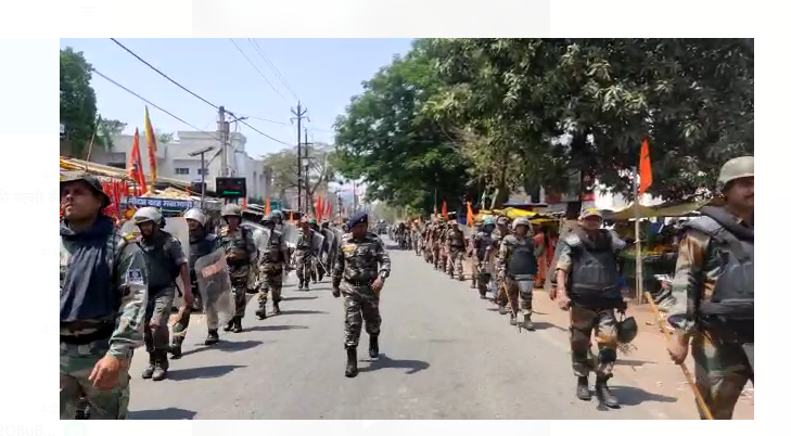 ramnvmi ko lekar flag march 