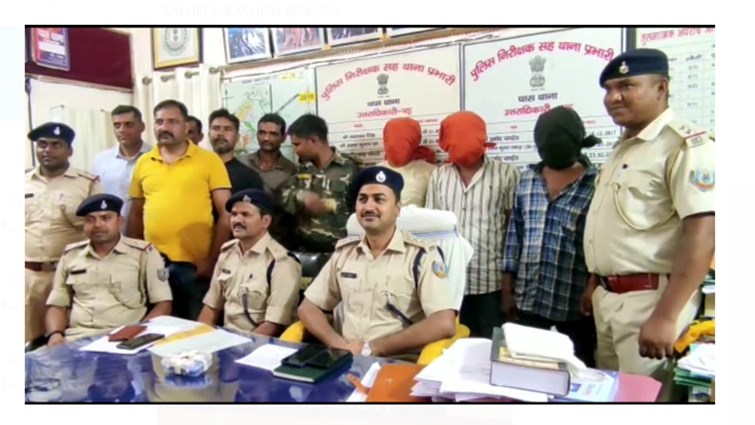 nashe ke saudagar charhe police ke hathe 