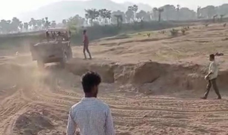 nawada me balu taskaron ki balle balle 