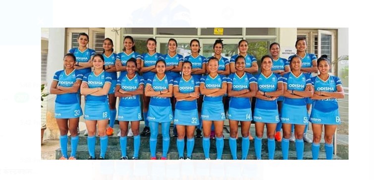 chainit hockey khiladiyo ko badhai 
