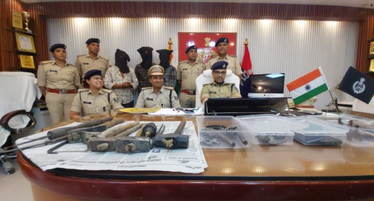 gopalganj me mini gun factory ka bhandafod 