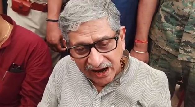 lalan singh ne karnatak nateejo par kendra ko ghera 