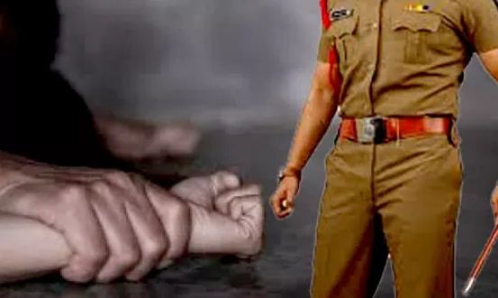 police wale ne mahila ko bandhak bana kar kiya rape 