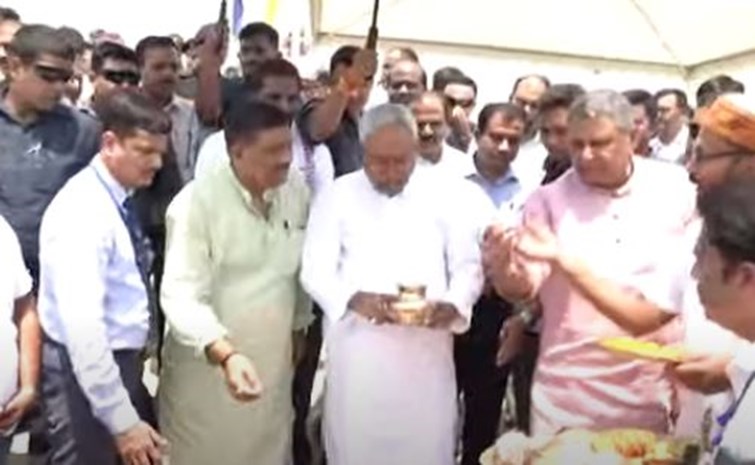 CM Nitish gave a big gift to Simaria Ganga Ghat on Ganga Dussehra