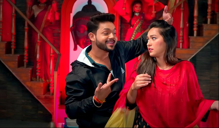 ankush raja ke new song ne udaya garda 