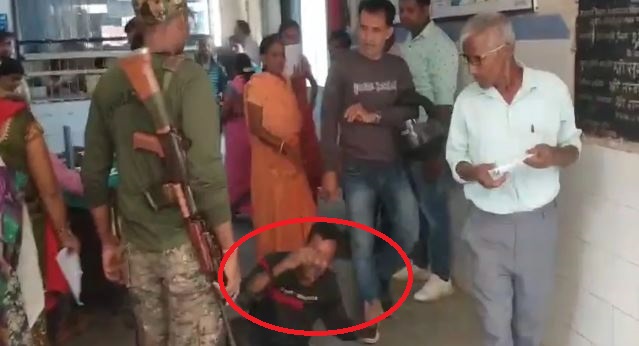 nashe me jhumte sakhs ne kaha i love you sadar asptaal me khoob kiya drama, 