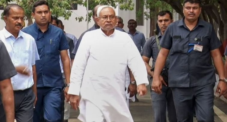  CM Nitish suddenly reached JDU office