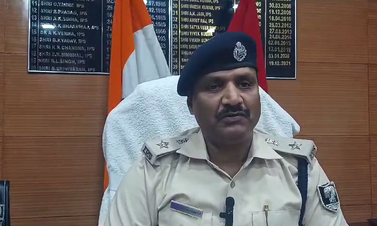 siwan me 2 criminals chadhe police ke hatthe  