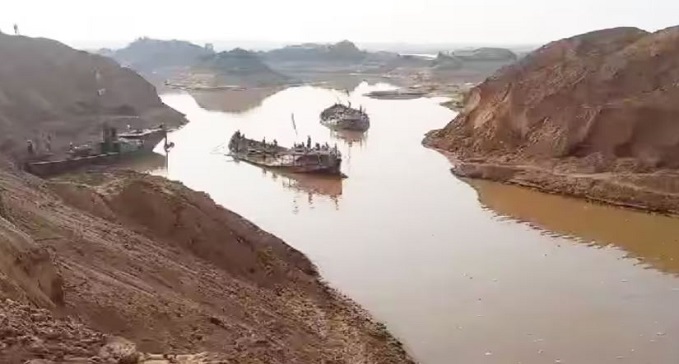  Bhojpur's biggest sand mafia arrested