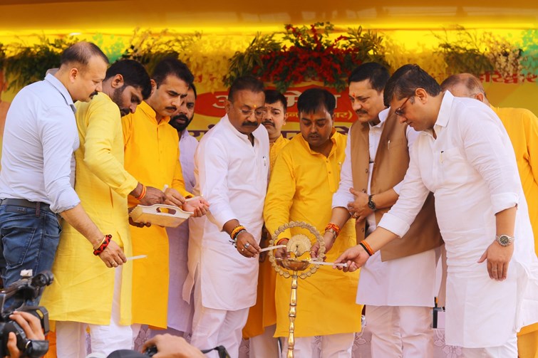 Thousands of people including Minister Ashok Choudhary participated in the Bhoomi Pujan of Mahayagya.