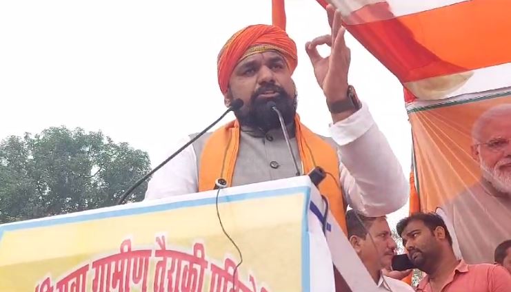 gaya me karaunga apradhiyon ka pinddan, chapra me garje samrat chaudhary