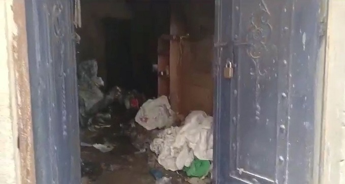  A massive fire broke out in a slipper warehouse in Patna City.