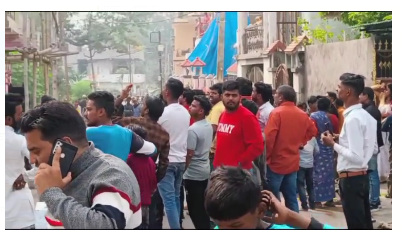 palamu mai short circuit se ek ghar mai lagi aag 