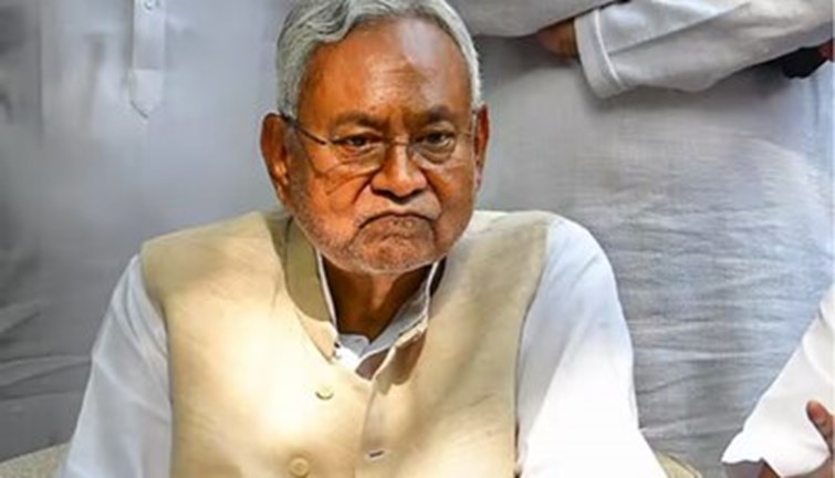 CM Nitish Kumar's health deteriorated, Rajgir Mahotsav program cancelled, Chief Minister became victim of seasonal flu.