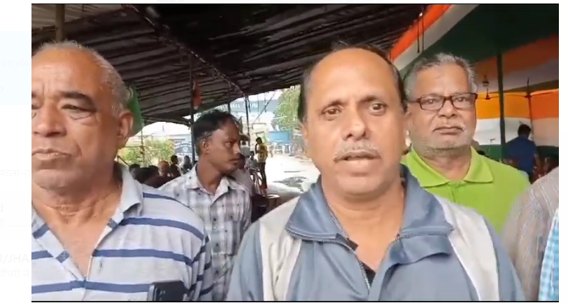 bokaro mai dvc karmachari kar rahe aandolan 