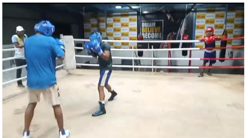 chaibasa ke mukkebajon ne dikhaya jalawa 