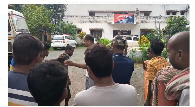 premi ne premika ko bhujali se kiya waar