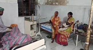 Quack doctors are providing treatment at the clinic