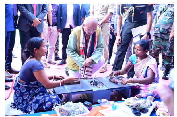 rajyapal jamshedpur mai aadi mahotsav mai huwe shamil 