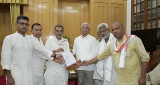  Upendra Kushwaha met Governor regarding caste survey, 5 member delegation also met, submitted memorandum