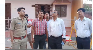 lohardaga mai durga puja  ko lekar nikala flag march 